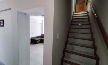 CASA VENTA 6 AMB EL PALOMAR PILETA PARRILLA COCHER