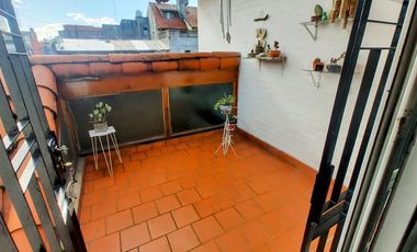 VENTA CASA 6 AMB EN MONTE GRANDE PARQUE COCHERAS
