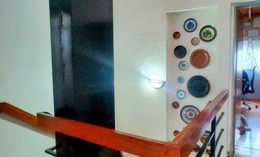 VENTA CASA 6 AMB EN MONTE GRANDE PARQUE COCHERAS