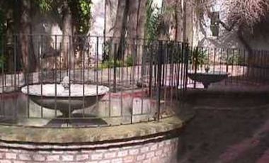 Auténtica y elegante casa colonial en venta.