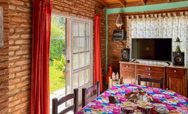 VENTA CASA EN GUTIERREZ 4 AMBIENTES
