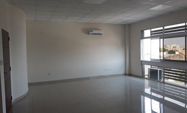H. Yrigoyen 1200 Victorian Office. 2do Piso Contrafrente