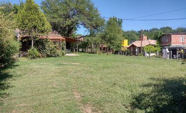 00092 Hermosa cabaña para 4 personas a unos 150 metros del Río Panaholma c/coch