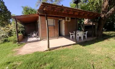 00092 Hermosa cabaña para 4 personas a unos 150 metros del Río Panaholma c/coch