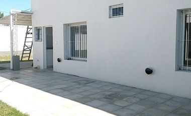 CASA EN VENTA - NUEVA A ESTRENAR - SAN PEDRO
