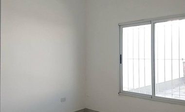 CASA EN VENTA - NUEVA A ESTRENAR - SAN PEDRO