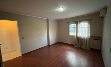VENTA CASA 3 DORMITORIOS EN JOSE C. PAZ