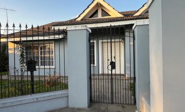 VENTA CASA 3 DORMITORIOS EN JOSE C. PAZ