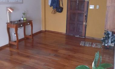 Casa en venta de 2 dormitorios c/ cochera en Ramos Mejía