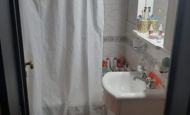 Casa en venta de 2 dormitorios c/ cochera en Ramos Mejía