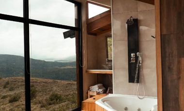FINA PATAGONIA. Espectacular casa en venta. Club de Campo Miralejos, San Martin de los Andes