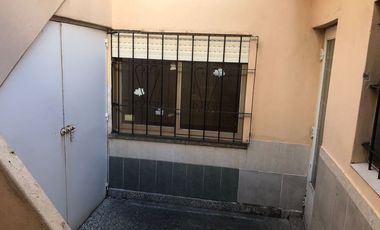 Casa Ph En Venta En Ramos Mejia Sur