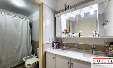 Venta Monte Grande  Casa de 2 dormitorios c/ cochera Condominio Los Robles