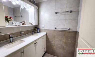 Venta Monte Grande  Casa de 2 dormitorios c/ cochera Condominio Los Robles
