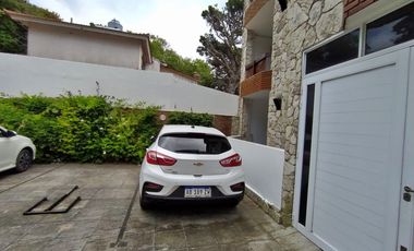 Departamento en venta de 2 dormitorios c/ cochera en San Bernardo