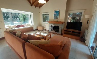 CODIGO 616 - ALQUILER TEMPORARIO - PINAMAR NORTE - 4 DORMITORTIOS
