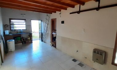 BAJO SU VALOR - CHALET 4 AMB. EN VENTA EN MAR DEL PLATA