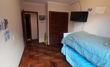 BAJO SU VALOR - CHALET 4 AMB. EN VENTA EN MAR DEL PLATA