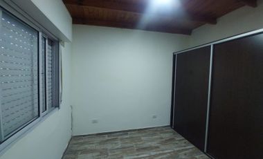 PH 2 AMB CON COCHERA DESCUBIERTA Y PATIO QUILMES