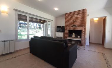 CODIGO 654 - CASA EN ALQUILER TEMPORARIO - ZONA NORTE - FRONTERA - PINAMAR