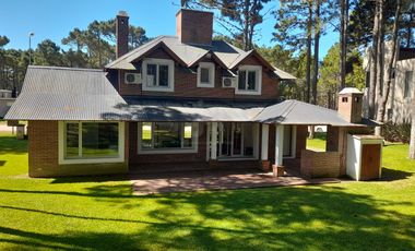 CODIGO 654 - CASA EN ALQUILER TEMPORARIO - ZONA NORTE - FRONTERA - PINAMAR