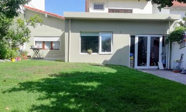 Chalet en venta Stella Maris de 3 ambientrs c/ cochera en Stella Maris
