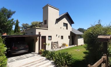 OPORTUNIDAD! - CHALET EN COLINA DE LOS PADRES, SIERRA DE LOS PADRES