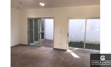 Dúplex en venta de 3 dormitorios c/ cochera en Ituzaingó Norte
