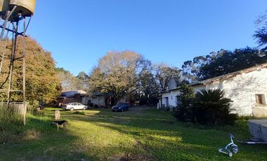 10 HECTAREAS EN VENTA EN LA PEREGRINA - CASA Y GALPON PARA RECICLAR.