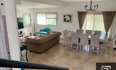 Hermosa propiedad en venta Barrio Don Joaquín Canning