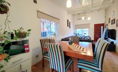 Casa en venta de 3 dormitorios c/ cochera en Garín