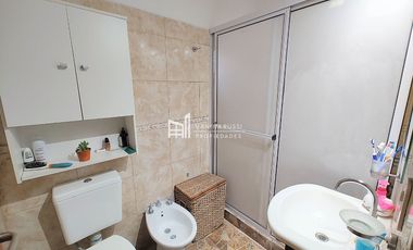 Casa en venta de 3 dormitorios c/ cochera en Garín