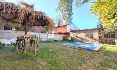 Casa en venta de 3 dormitorios c/ cochera en Garín