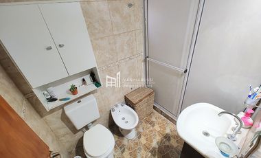 Casa en venta de 3 dormitorios c/ cochera en Garín