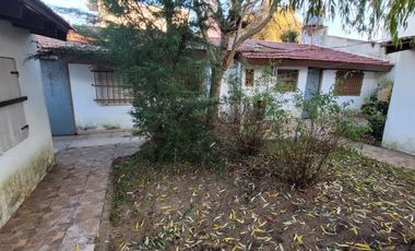 Departamento en venta de 2 dormitorios c/ cochera en Costa Azul