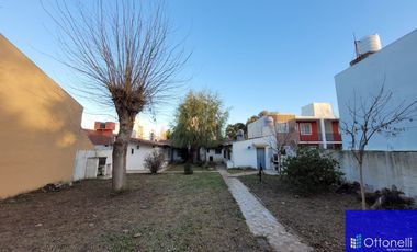 Departamento en venta de 2 dormitorios c/ cochera en Costa Azul
