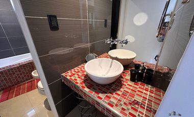 Casa en venta de 4 dormitorios c/ cochera en Bajo la Viña