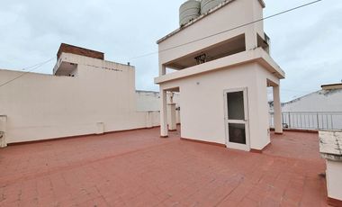 Casa en venta de 4 dormitorios c/ cochera en Centro