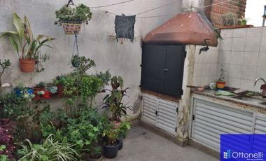 Dúplex en venta de 3 dormitorios c/ cochera en San Bernardo