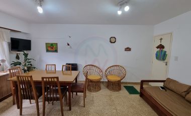 Departamento en venta de 3 amb. c/gas natural - Gesell