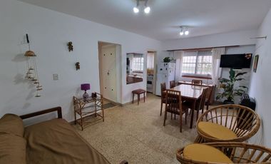 Departamento en venta de 3 amb. c/gas natural - Gesell
