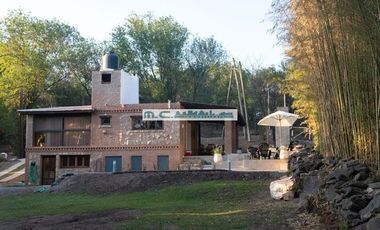 AT147. Hermosa casa serrana “La Casita” situada en Mayu Sumaj. A mts. del Río