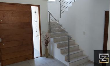 Casa en alquiler temporario de 2 dormitorios en Barrio Privado Terralagos