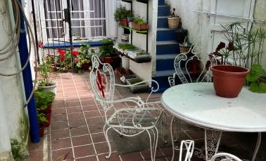 Propiedad en block , chalet más Ph zona Guemes