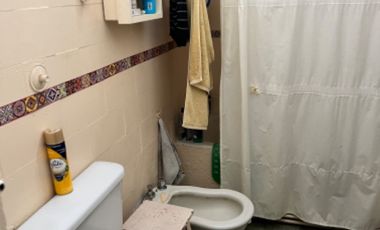 Propiedad en block , chalet más Ph zona Guemes