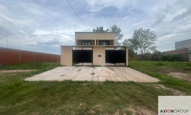 Dúplex en venta de 2 dormitorios c/ cochera en Otros Barrios