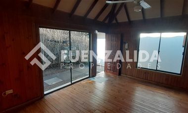 Casa en Arriendo en Entre Loreley y Monseñor Edwards