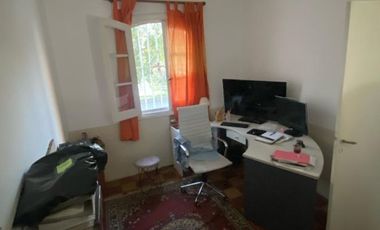 Casa Frente al Tajamar. Alta Gracia. Destino habitacional o comercial