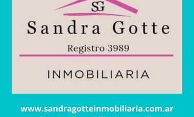 EN VENTA, Casa a reciclar de 3 ambientes sobre lote de 350m2. Mar del Plata