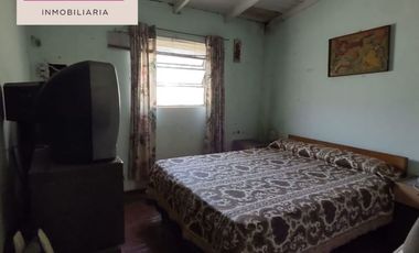 EN VENTA, Casa a reciclar de 3 ambientes sobre lote de 350m2. Mar del Plata